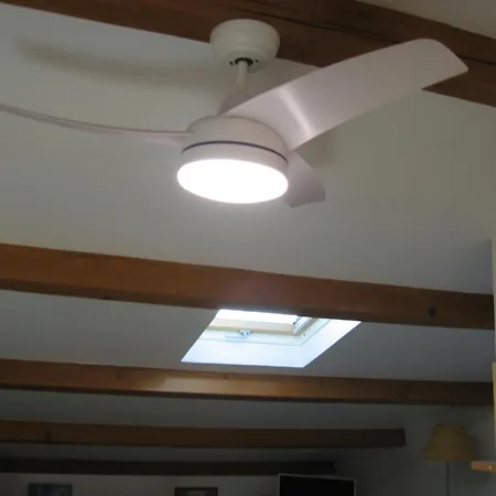 T 2 Avec Velux Sous Les Combes De 34 M2 Apartment La Londe-les-Maures Exterior photo