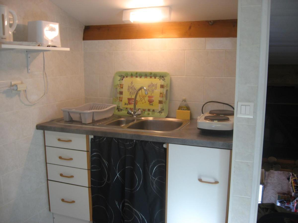 Apartamento T 2 Avec Velux Sous Les Combes De 34 M2