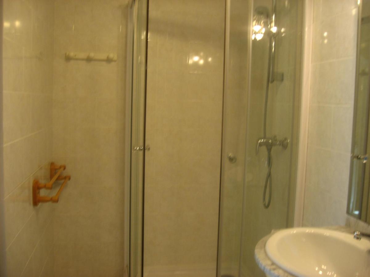 T 2 Avec Velux Sous Les Combes De 34 M2 Apartamento