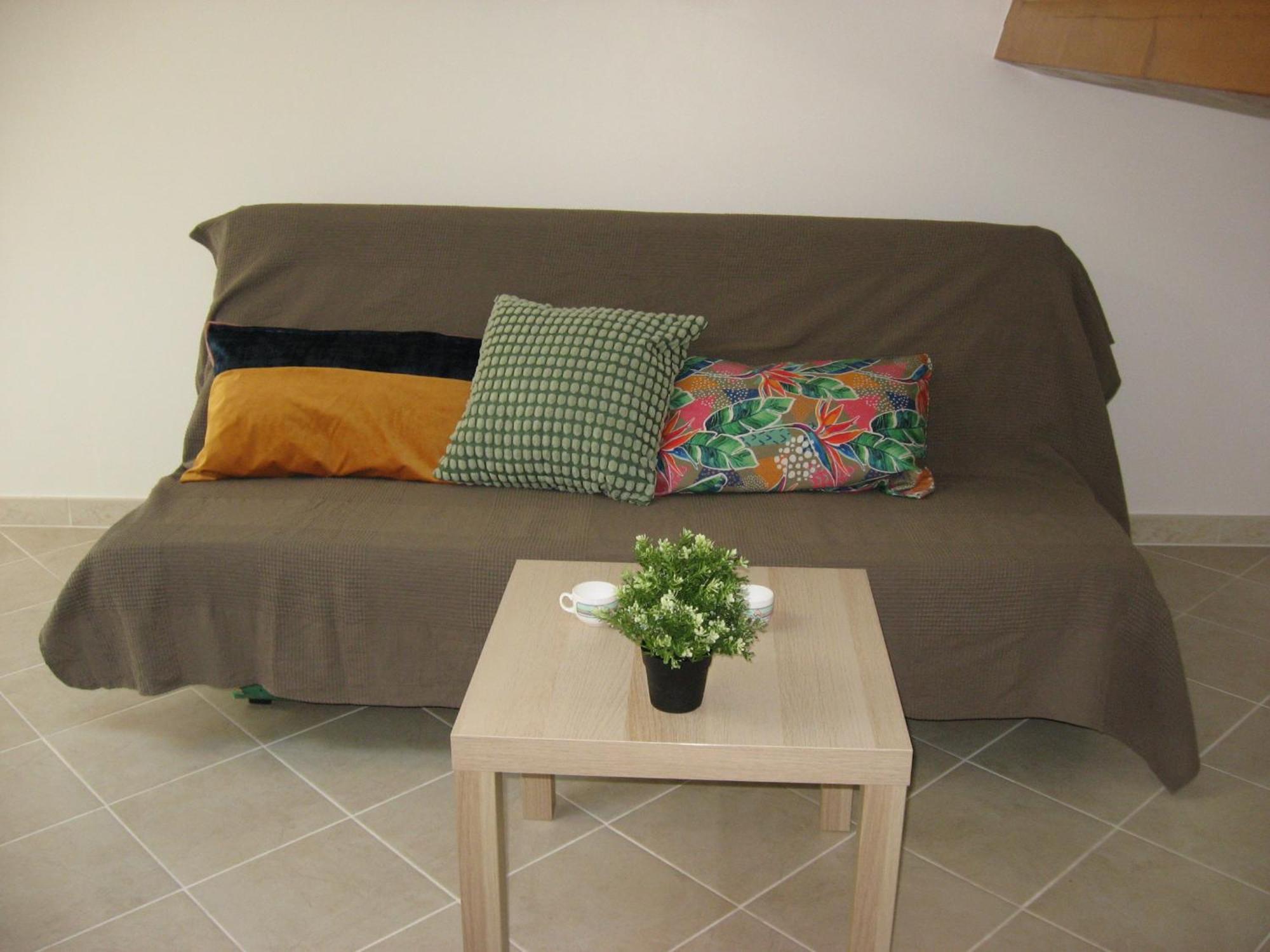 Apartamento T 2 Avec Velux Sous Les Combes De 34 M2 *